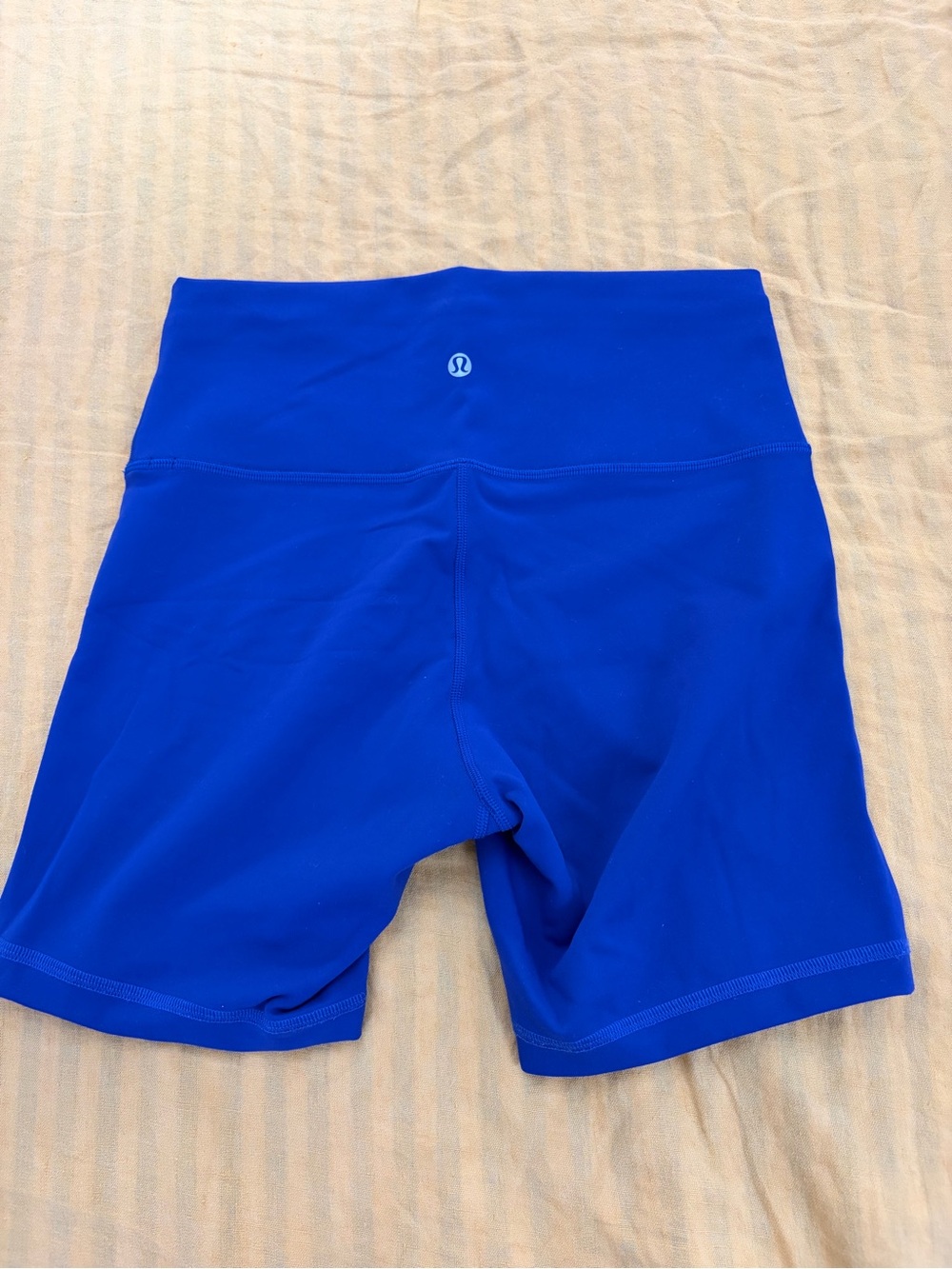 Lululemon bike shorts - Picture 5 of 5